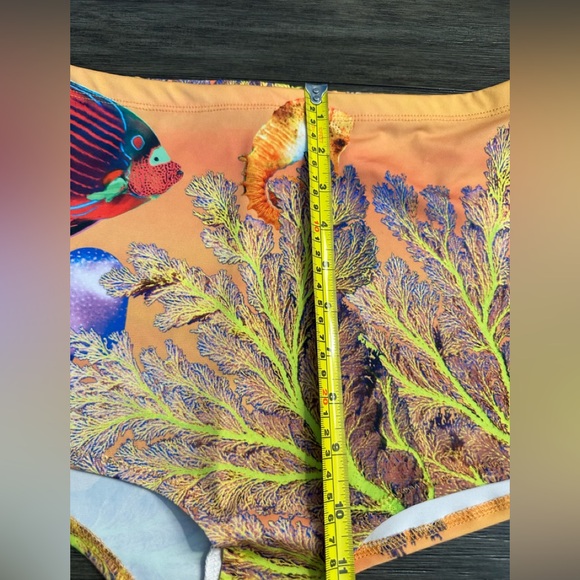 ZARA Ocean Reef Design Tap Shorts - Size M - Picture 12 of 14